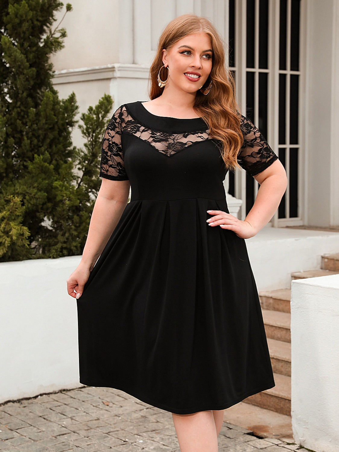 Plus Size Ruched Round Neck Short Sleeve Cotton Dress
