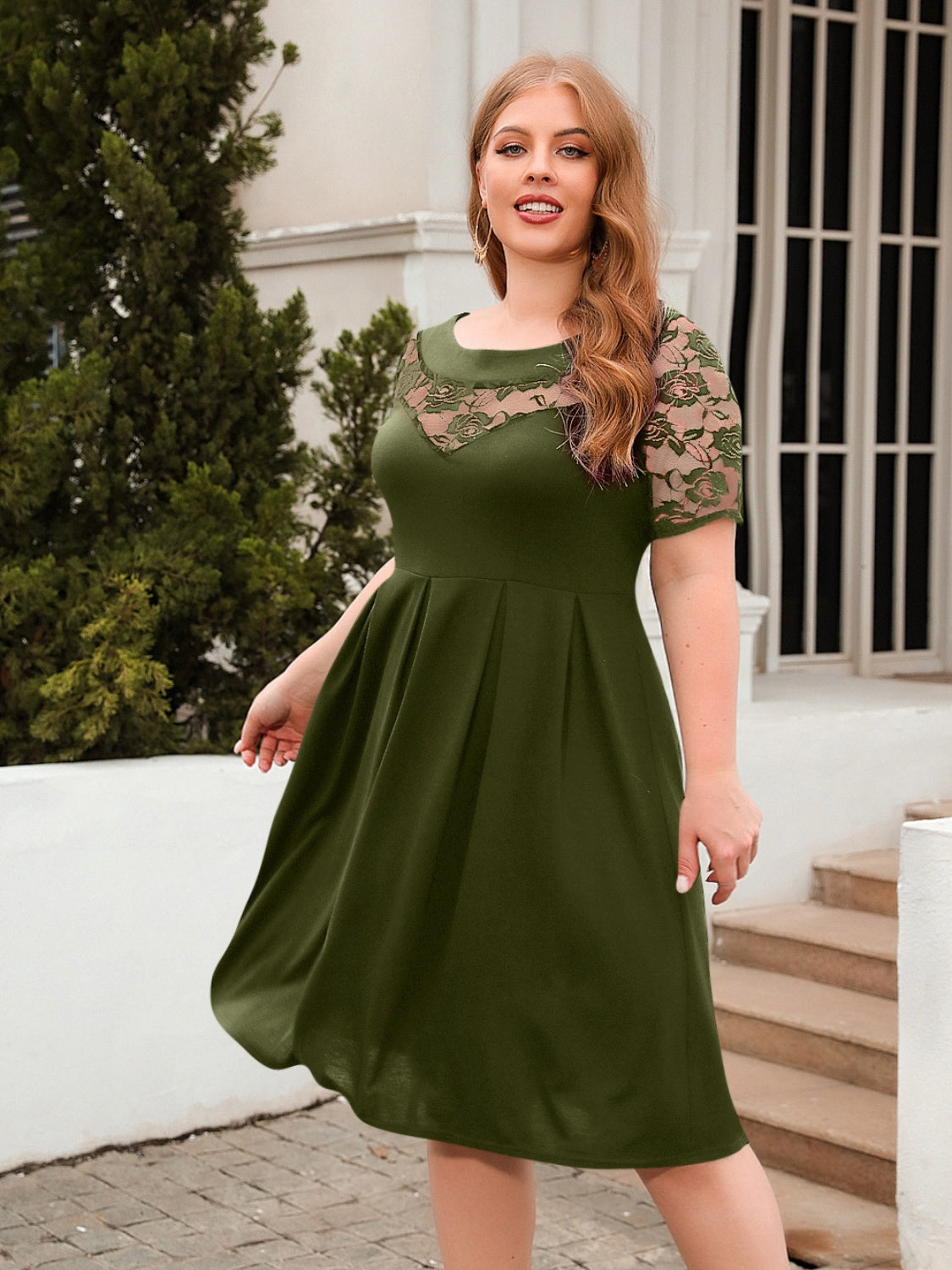 Plus Size Ruched Round Neck Short Sleeve Cotton Dress