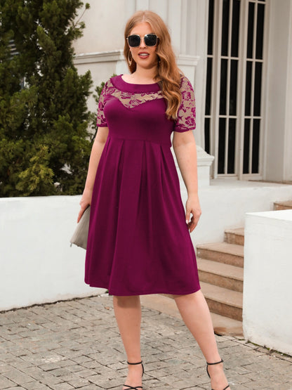 Plus Size Ruched Round Neck Short Sleeve Cotton Dress