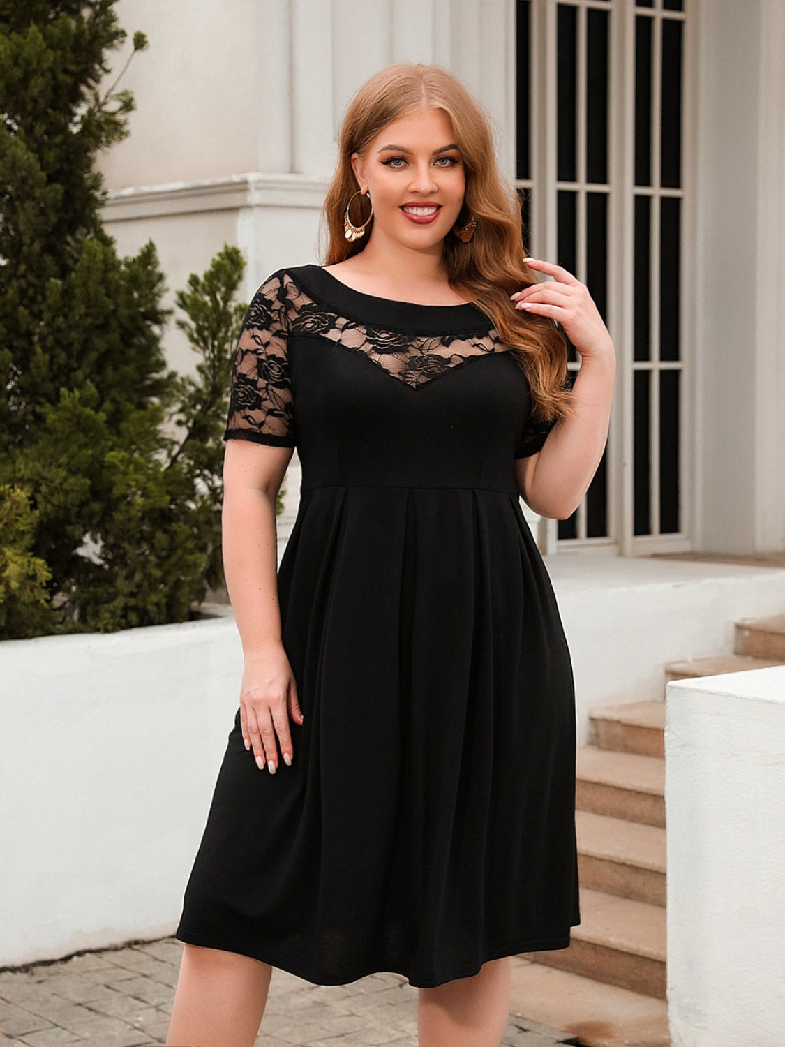 Plus Size Ruched Round Neck Short Sleeve Cotton Dress