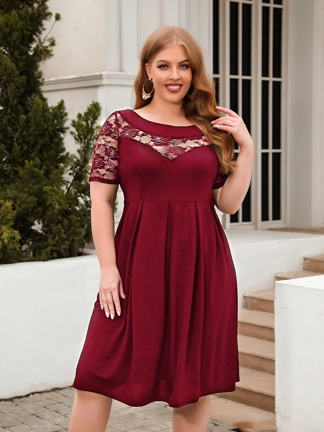 Plus Size Ruched Round Neck Short Sleeve Cotton Dress